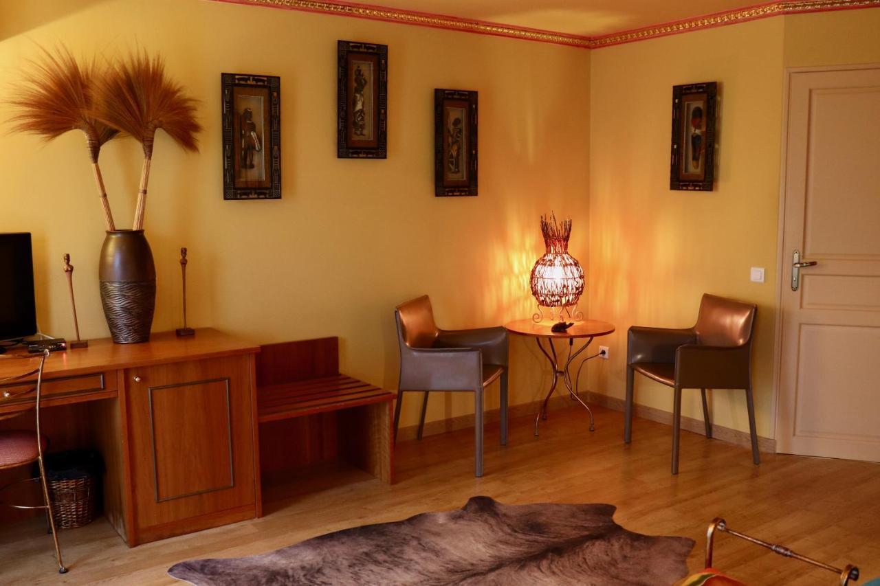 ラマグドレーヌ La Casa Color Bed & Breakfast エクステリア 写真