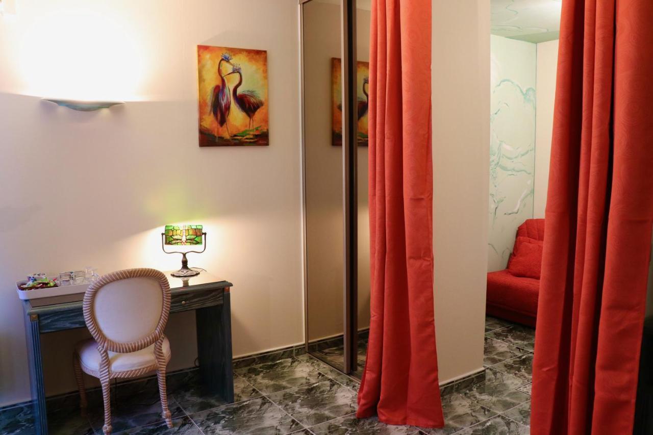 ラマグドレーヌ La Casa Color Bed & Breakfast エクステリア 写真