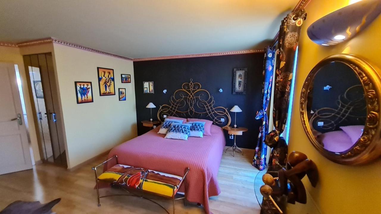 ラマグドレーヌ La Casa Color Bed & Breakfast エクステリア 写真